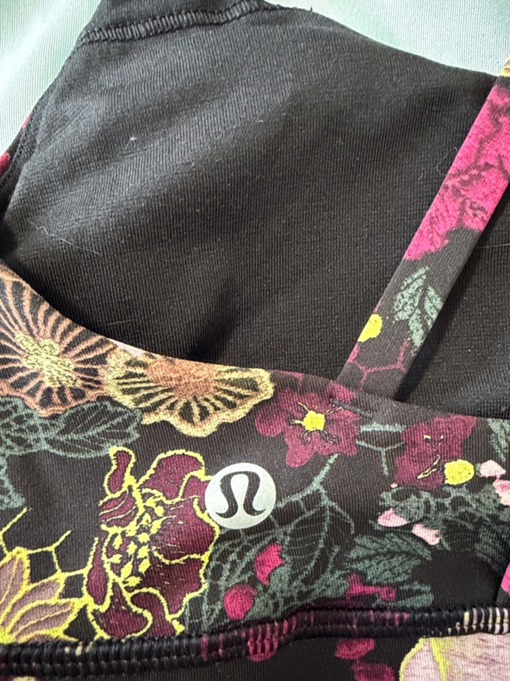 lululemon athletica Floral Strappy Sports Bra in Black, Pink and Yellow size 4 - Picture 3 of 6